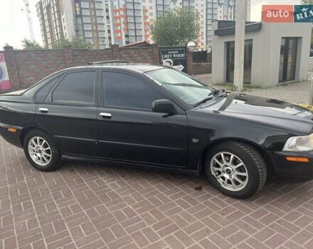 Черный Вольво С40, объемом двигателя 2 л и пробегом 250 тыс. км за 3999 $, фото 1 на Automoto.ua
