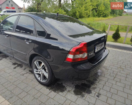 Черный Вольво С40, объемом двигателя 2 л и пробегом 328 тыс. км за 4400 $, фото 6 на Automoto.ua