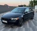 Чорний Вольво S40, об'ємом двигуна 2 л та пробігом 321 тис. км за 4211 $, фото 1 на Automoto.ua