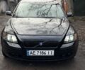 Чорний Вольво S40, об'ємом двигуна 2.4 л та пробігом 176 тис. км за 3300 $, фото 1 на Automoto.ua
