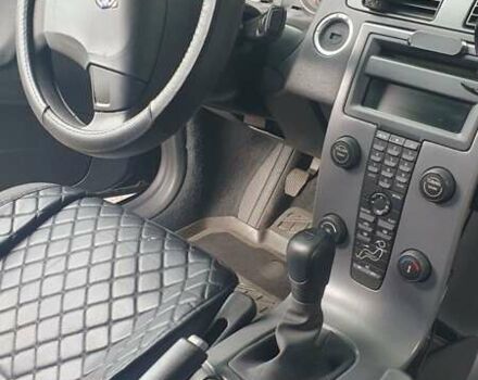 Черный Вольво С40, объемом двигателя 1.8 л и пробегом 172 тыс. км за 6700 $, фото 3 на Automoto.ua