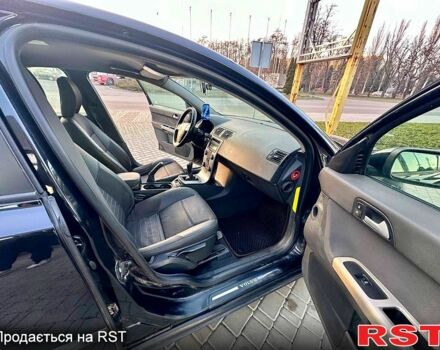 Черный Вольво С40, объемом двигателя 1.6 л и пробегом 250 тыс. км за 4300 $, фото 12 на Automoto.ua