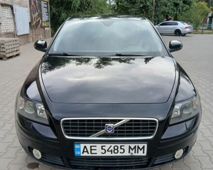Черный Вольво С40, объемом двигателя 1.6 л и пробегом 220 тыс. км за 5500 $, фото 20 на Automoto.ua