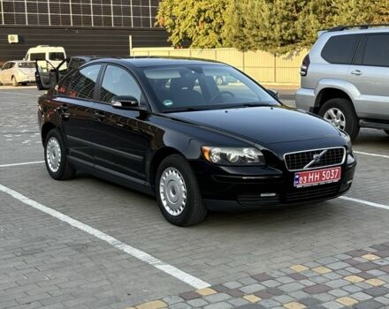 Чорний Вольво S40, об'ємом двигуна 1.6 л та пробігом 223 тис. км за 6100 $, фото 2 на Automoto.ua