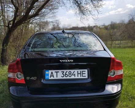 Черный Вольво С40, объемом двигателя 1.56 л и пробегом 298 тыс. км за 5700 $, фото 20 на Automoto.ua