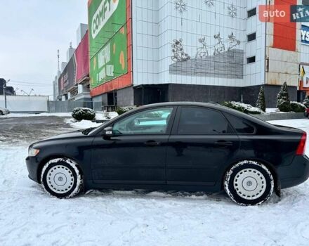 Чорний Вольво S40, об'ємом двигуна 1.6 л та пробігом 248 тис. км за 6800 $, фото 5 на Automoto.ua