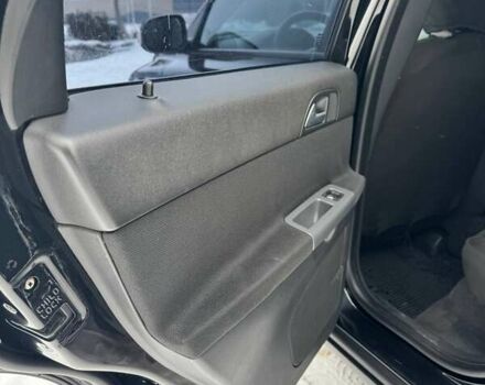 Черный Вольво С40, объемом двигателя 1.6 л и пробегом 248 тыс. км за 6800 $, фото 13 на Automoto.ua