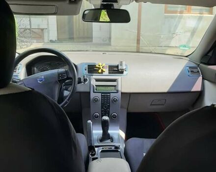 Чорний Вольво S40, об'ємом двигуна 1.56 л та пробігом 334 тис. км за 6700 $, фото 8 на Automoto.ua