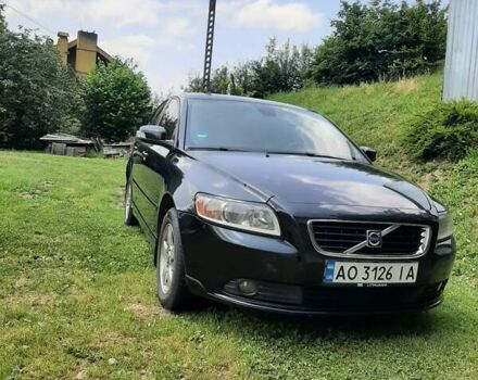 Чорний Вольво S40, об'ємом двигуна 1.56 л та пробігом 334 тис. км за 6700 $, фото 2 на Automoto.ua