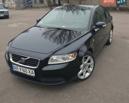 Вольво С40 2009 в Днепре (Днепропетровске) на Automoto.ua Черный Вольво С40, объемом двигателя 2 л и пробегом 190 тыс. км за 6199 $, фото 2 на Automoto.ua