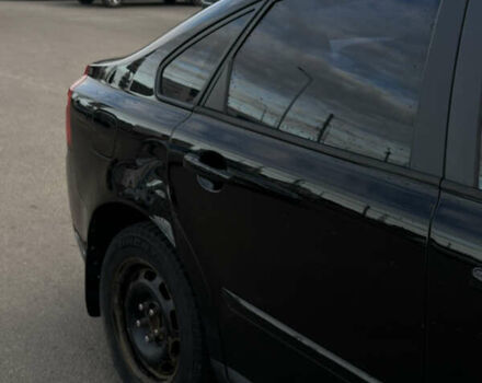 Чорний Вольво S40, об'ємом двигуна 1.6 л та пробігом 238 тис. км за 7500 $, фото 16 на Automoto.ua