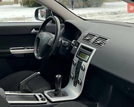 Черный Вольво С40, объемом двигателя 1.56 л и пробегом 245 тыс. км за 7999 $, фото 15 на Automoto.ua