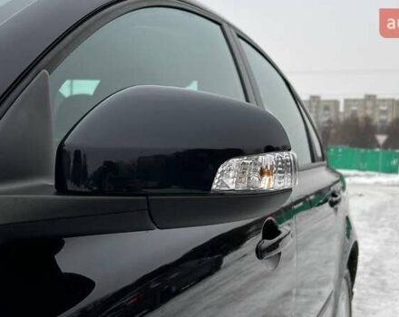 Черный Вольво С40, объемом двигателя 1.56 л и пробегом 245 тыс. км за 7999 $, фото 6 на Automoto.ua