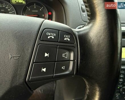 Черный Вольво С40, объемом двигателя 1.6 л и пробегом 236 тыс. км за 8750 $, фото 38 на Automoto.ua