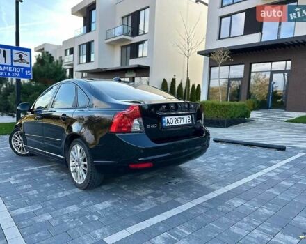 Чорний Вольво S40, об'ємом двигуна 1.6 л та пробігом 208 тис. км за 8800 $, фото 1 на Automoto.ua