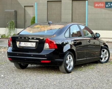 Чорний Вольво S40, об'ємом двигуна 1.6 л та пробігом 236 тис. км за 8950 $, фото 7 на Automoto.ua