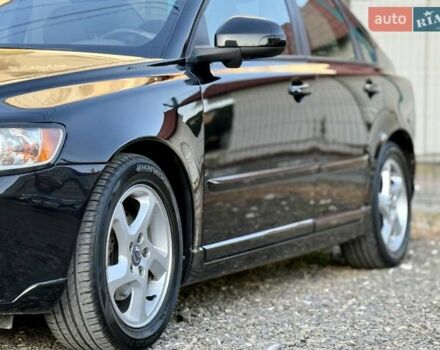 Чорний Вольво S40, об'ємом двигуна 1.6 л та пробігом 236 тис. км за 8950 $, фото 19 на Automoto.ua