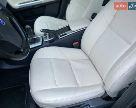 Черный Вольво С40, объемом двигателя 0 л и пробегом 231 тыс. км за 9700 $, фото 49 на Automoto.ua