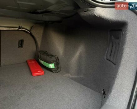 Черный Вольво С40, объемом двигателя 1.6 л и пробегом 236 тыс. км за 8750 $, фото 54 на Automoto.ua