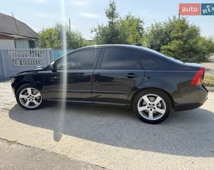 Чорний Вольво S40, об'ємом двигуна 1.56 л та пробігом 243 тис. км за 8300 $, фото 7 на Automoto.ua