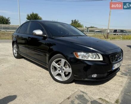 Чорний Вольво S40, об'ємом двигуна 1.56 л та пробігом 243 тис. км за 8300 $, фото 2 на Automoto.ua