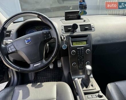Чорний Вольво S40, об'ємом двигуна 1.56 л та пробігом 243 тис. км за 8300 $, фото 13 на Automoto.ua