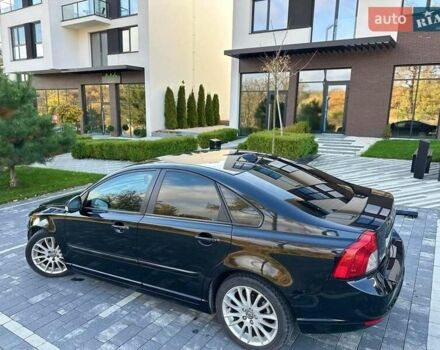 Чорний Вольво S40, об'ємом двигуна 1.6 л та пробігом 208 тис. км за 8800 $, фото 2 на Automoto.ua