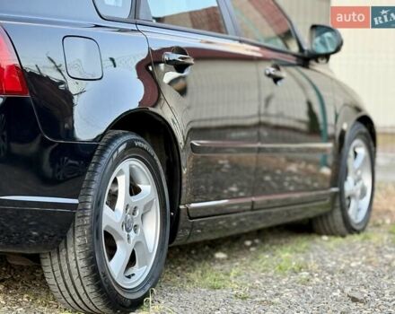 Чорний Вольво S40, об'ємом двигуна 1.6 л та пробігом 236 тис. км за 8950 $, фото 16 на Automoto.ua