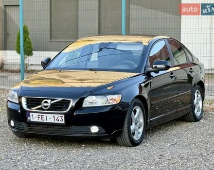 Чорний Вольво S40, об'ємом двигуна 1.6 л та пробігом 236 тис. км за 8950 $, фото 2 на Automoto.ua