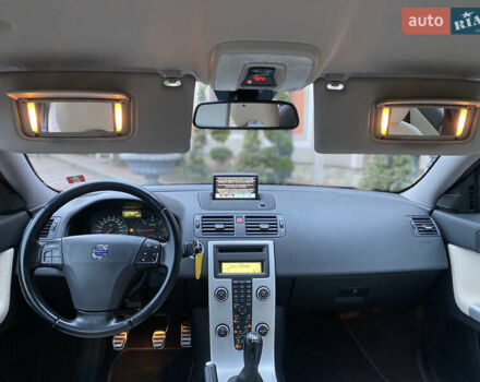 Черный Вольво С40, объемом двигателя 0 л и пробегом 231 тыс. км за 9700 $, фото 71 на Automoto.ua