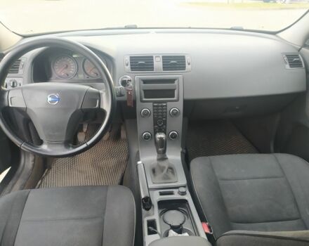 Чорний Вольво S40, об'ємом двигуна 1.6 л та пробігом 185 тис. км за 7200 $, фото 5 на Automoto.ua