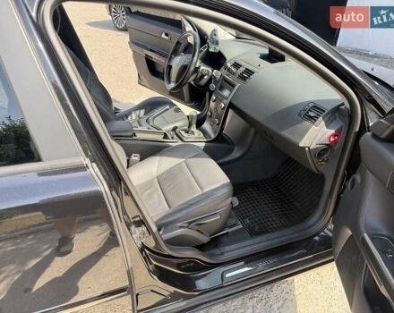 Чорний Вольво S40, об'ємом двигуна 1.56 л та пробігом 243 тис. км за 8300 $, фото 9 на Automoto.ua