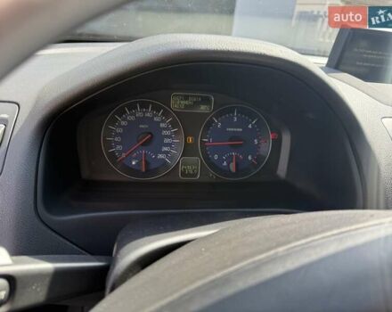 Чорний Вольво S40, об'ємом двигуна 1.56 л та пробігом 243 тис. км за 8300 $, фото 12 на Automoto.ua