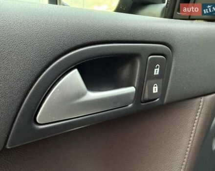 Черный Вольво С40, объемом двигателя 1.6 л и пробегом 236 тыс. км за 8750 $, фото 47 на Automoto.ua