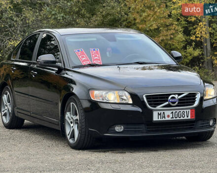 Черный Вольво С40, объемом двигателя 1.6 л и пробегом 210 тыс. км за 8800 $, фото 30 на Automoto.ua