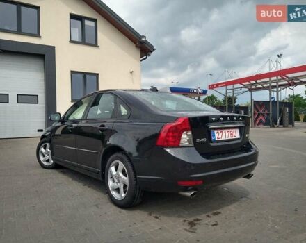 Черный Вольво С40, объемом двигателя 1.98 л и пробегом 282 тыс. км за 9300 $, фото 14 на Automoto.ua