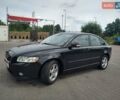 Черный Вольво С40, объемом двигателя 1.98 л и пробегом 282 тыс. км за 9300 $, фото 1 на Automoto.ua