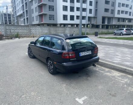 Черный Вольво С40, объемом двигателя 1.7 л и пробегом 280 тыс. км за 3500 $, фото 6 на Automoto.ua