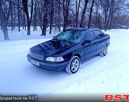 Черный Вольво С40, объемом двигателя 2 л и пробегом 375 тыс. км за 2200 $, фото 1 на Automoto.ua