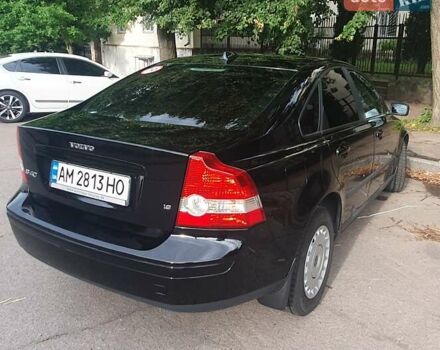 Черный Вольво С40, объемом двигателя 1.8 л и пробегом 172 тыс. км за 6700 $, фото 1 на Automoto.ua