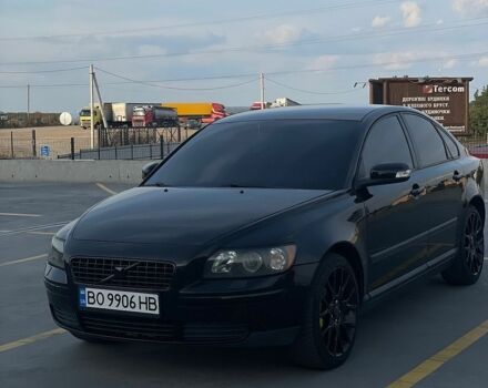 Черный Вольво С40, объемом двигателя 1.6 л и пробегом 263 тыс. км за 5999 $, фото 1 на Automoto.ua
