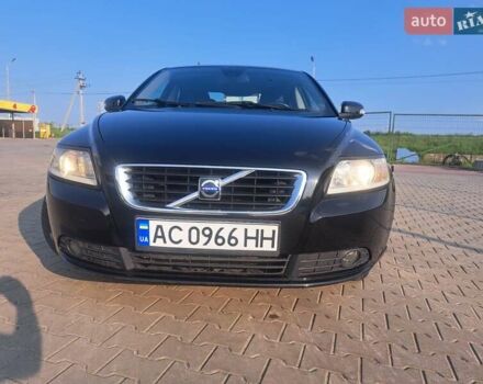 Черный Вольво С40, объемом двигателя 1.8 л и пробегом 275 тыс. км за 5900 $, фото 1 на Automoto.ua