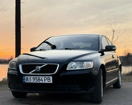 Черный Вольво С40, объемом двигателя 1.8 л и пробегом 183 тыс. км за 7150 $, фото 1 на Automoto.ua