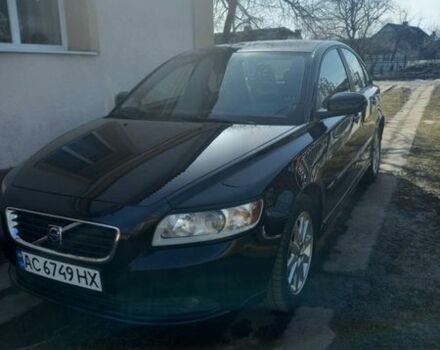 Черный Вольво С40, объемом двигателя 1.56 л и пробегом 233 тыс. км за 7000 $, фото 1 на Automoto.ua