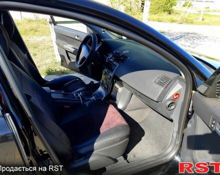 Черный Вольво С40, объемом двигателя 1.6 л и пробегом 250 тыс. км за 6500 $, фото 1 на Automoto.ua