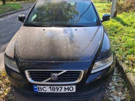 Вольво С40 2008 в Львове на Automoto.ua Черный Вольво С40, объемом двигателя 1.6 л и пробегом 350 тыс. км за 7300 $, фото 1 на Automoto.ua