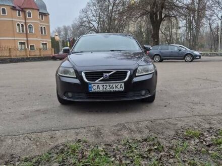 Чорний Вольво S40, об'ємом двигуна 2 л та пробігом 311 тис. км за 6000 $, фото 1 на Automoto.ua