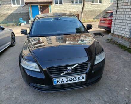 Черный Вольво С40, объемом двигателя 1.6 л и пробегом 211 тыс. км за 6400 $, фото 1 на Automoto.ua