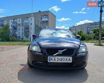 Черный Вольво С40, объемом двигателя 1.6 л и пробегом 211 тыс. км за 6500 $, фото 1 на Automoto.ua