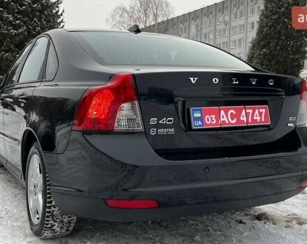 Черный Вольво С40, объемом двигателя 1.56 л и пробегом 245 тыс. км за 7999 $, фото 1 на Automoto.ua